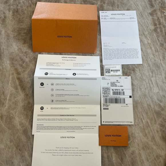 Louis Vuitton New Wave Chain Tote - Picture 3 of 14